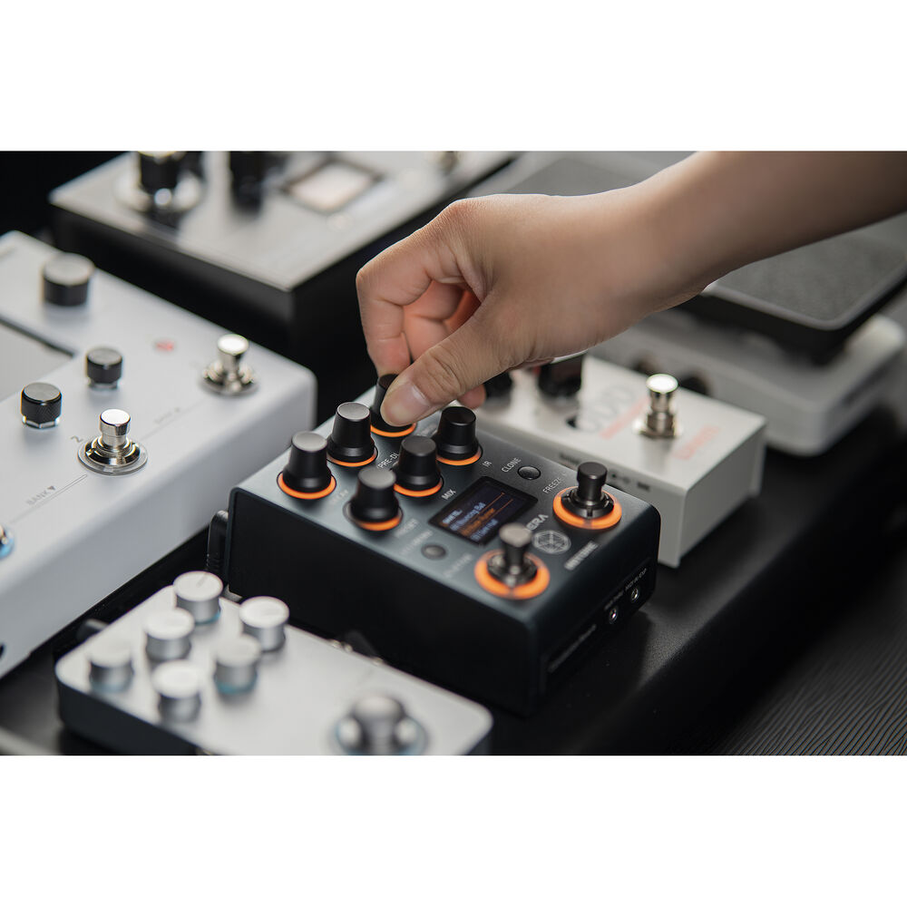 Hotone Verbera Convolution Reverb Pedal