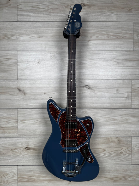 Veritas Custom Riverton Land Rover with Tortoise Pickguard, Bigsby, Matching Headstock