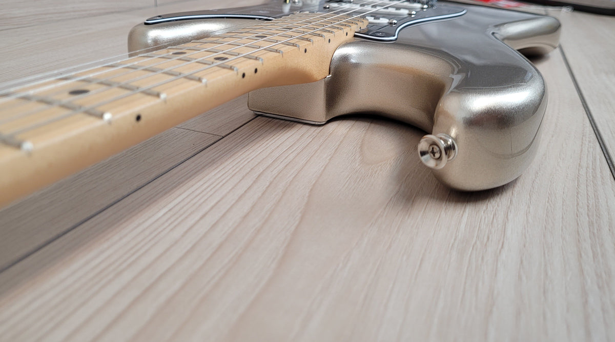 Fender 75th Anniversary Stratocaster®, limited-edition electric guitar, Diamond - CBN Music Warehouse