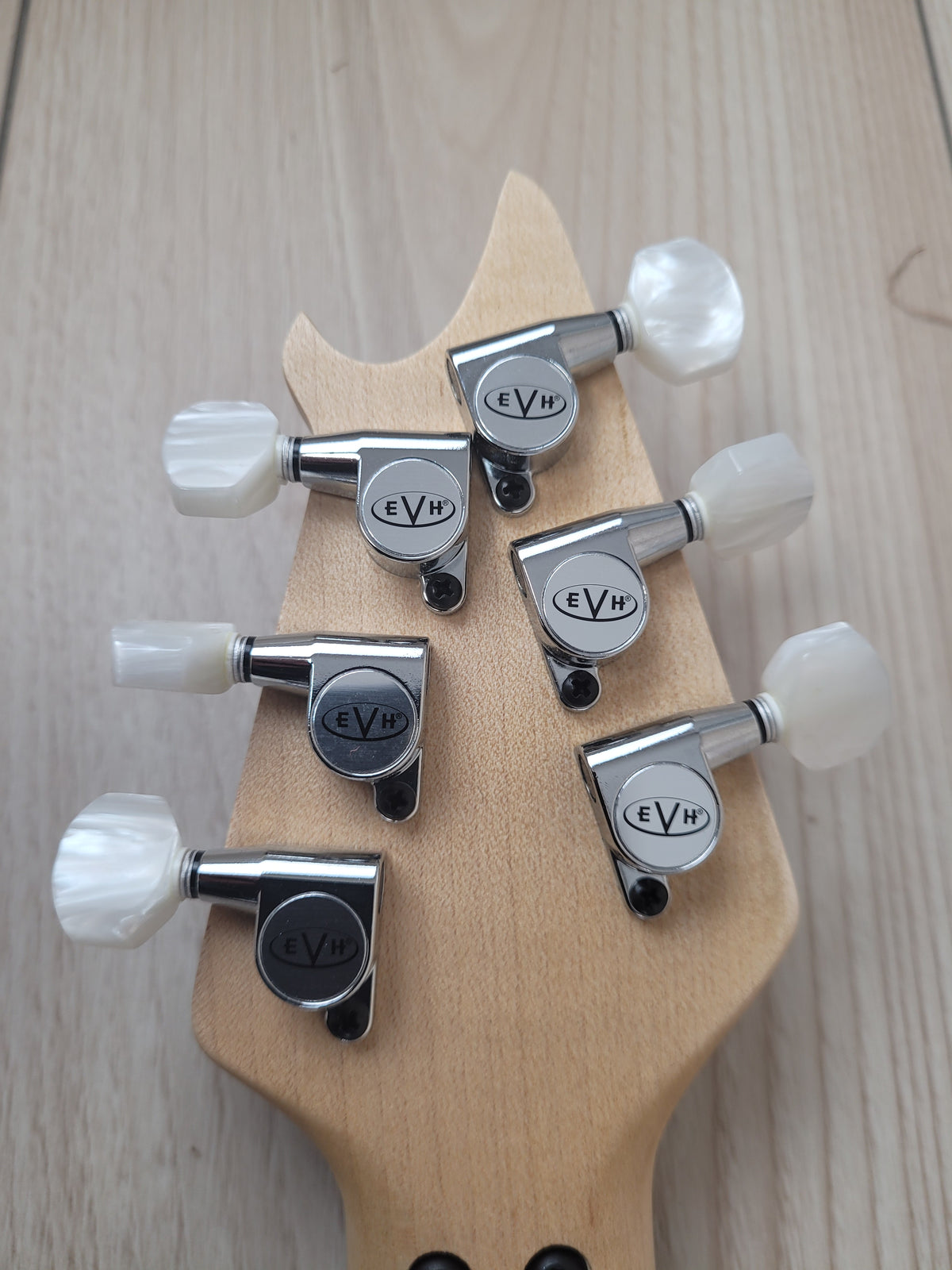 EVH Wolfgang® USA electric Guitar, Ebony Fingerboard, Ivory - CBN Music Warehouse