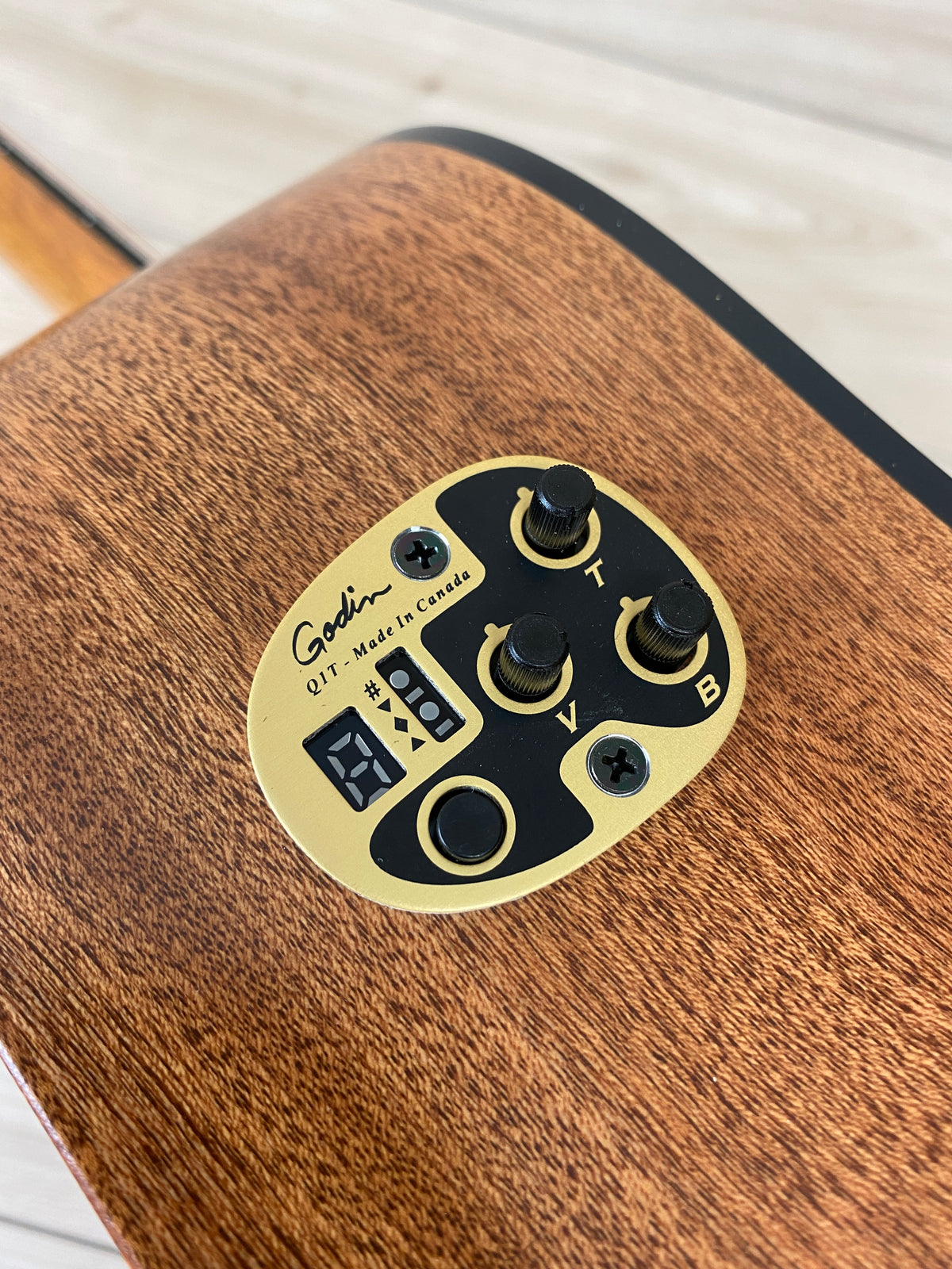 Godin Metropolis Composer QIT Acoustic-electric Guitar - Natural