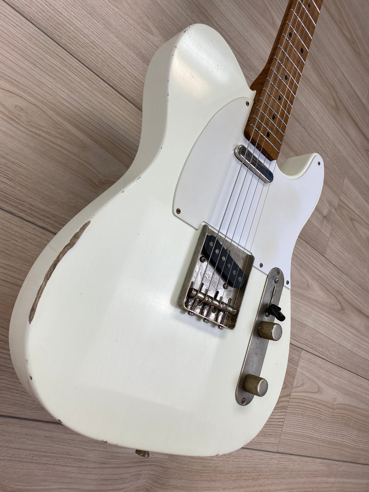 Xotic California Classic® XTC-1 Olympic White Medium Aged Electric Guitar - CBN Music Warehouse