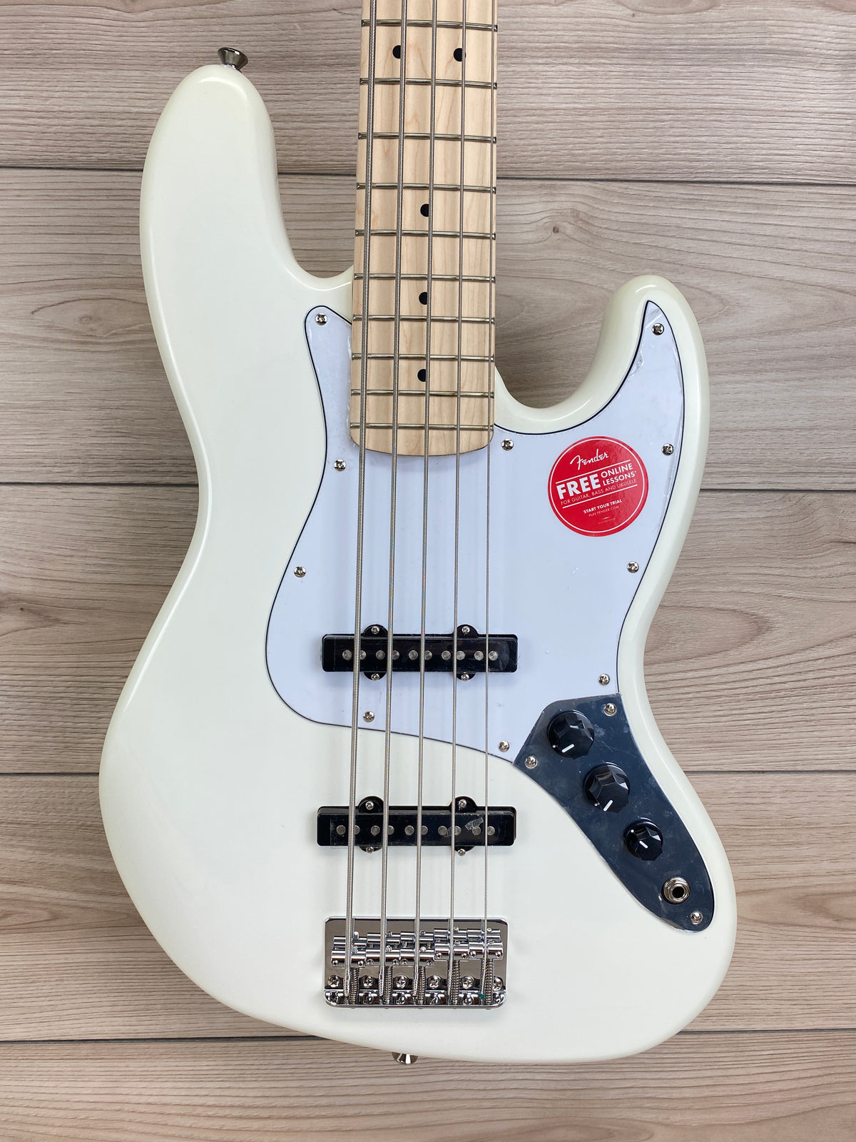 Squier Affinity Series Jazz Bass V 5-strings Bass, Olympic White