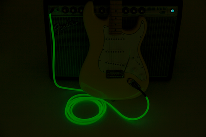 Fender Professional Glow in the Dark Instrument Cable, Green, 18.6'