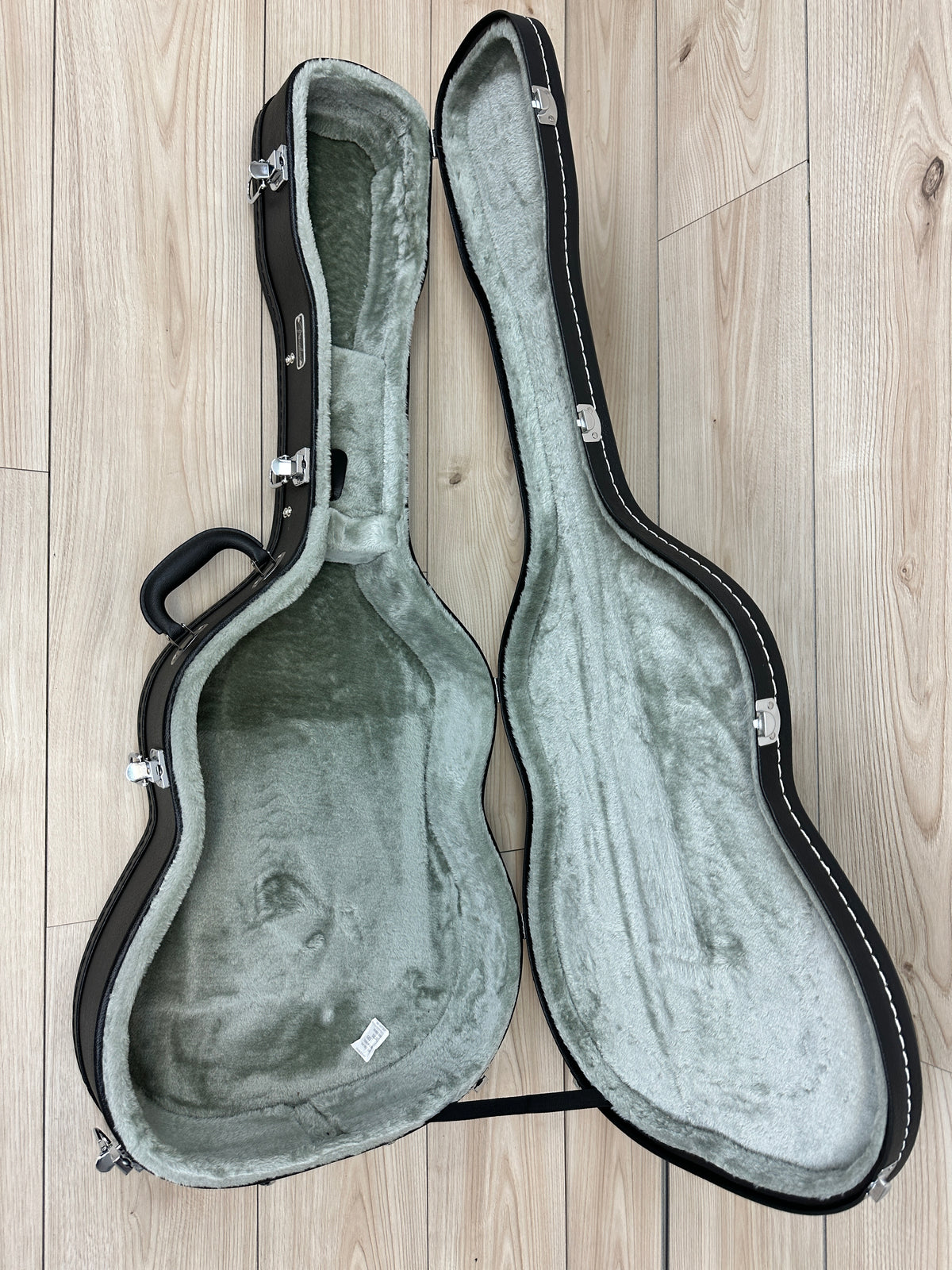 Fender Hard Case for Acoustic Guitar CN-140SCE