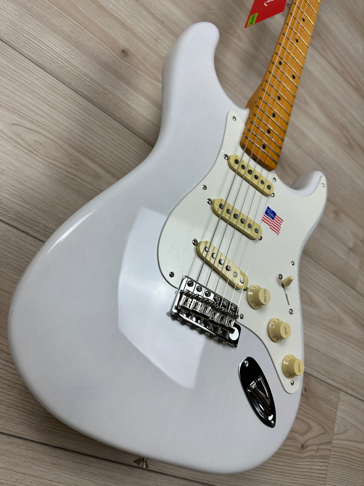 Fender Eric Johnson Stratocaster, Maple Fingerboard, White Blonde - CBN Music Warehouse
