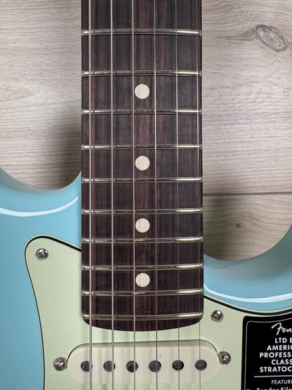 Fender Limited Edition American Professional Classic Stratocaster Featuring the Fender Silent System - Daphne Blue - #8729