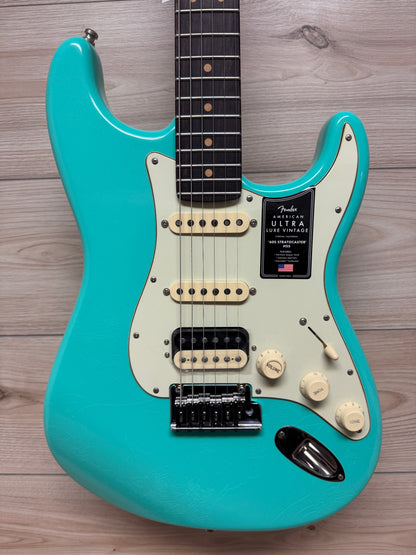 Fender American Ultra Luxe Vintage 60s Stratocaster HSS Rosewood Fingerboard, Sea Foam Green