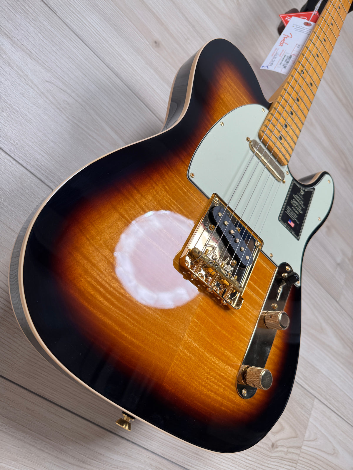 Fender 75th Anniversary American Professional Custom Telecaster Maple Fingerboard, 2-Color Sunburst