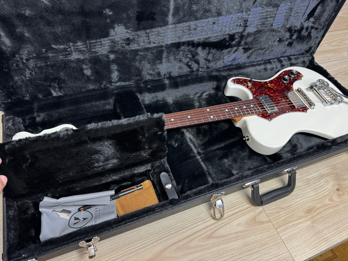 Veritas Portlander with Tortoise Pickguard, Bigsby and Matching Headstock, Olympic White