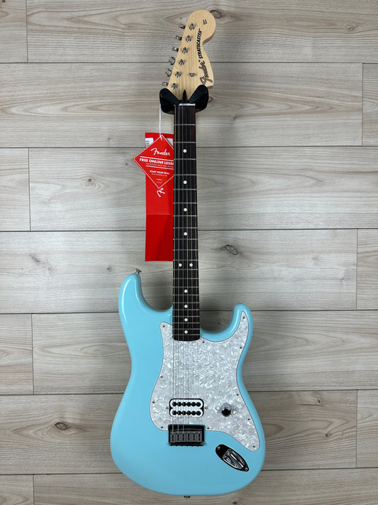 Fender Limited Edition Tom DeLonge Stratocaster Rosewood Fingerboard, Daphne Blue - CBN Music Warehouse