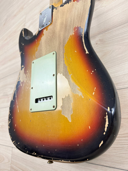 Fender Custom Shop Michael Landau Signature 1968 Stratocaster Bleached 3-Color Sunburst - R126146