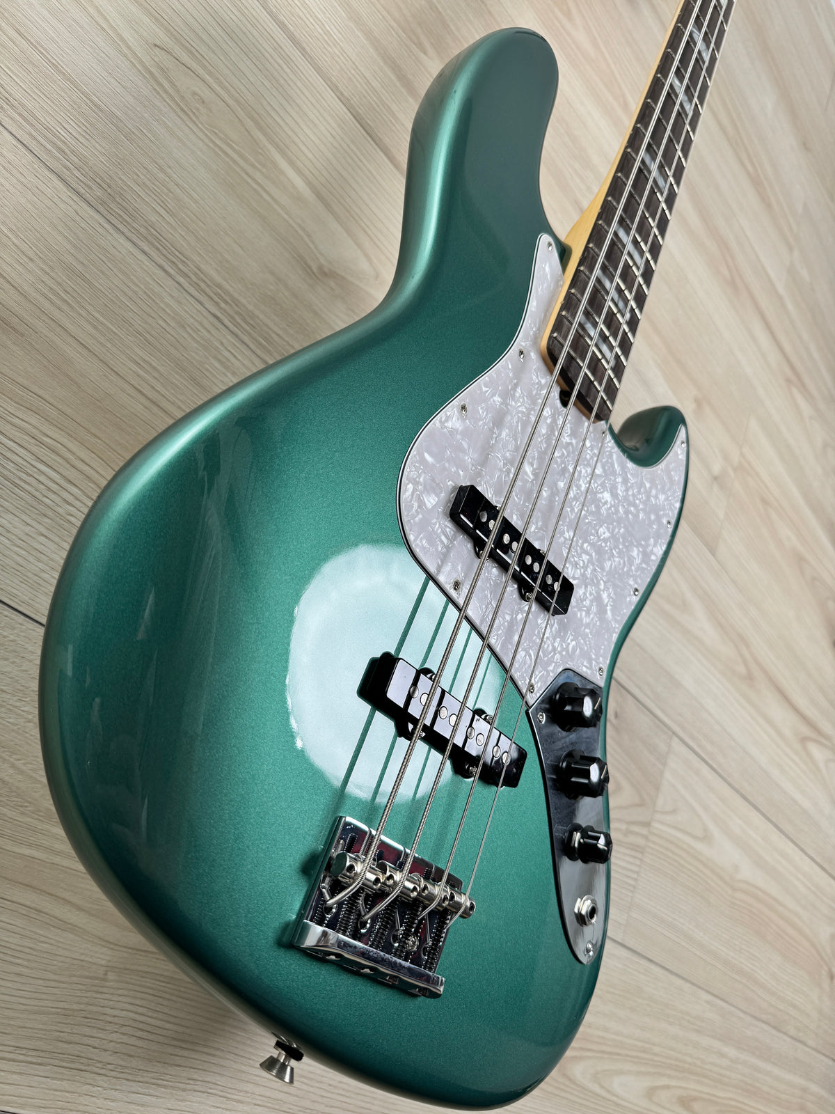 Fender Adam Clayton Jazz Bass Rosewood Fingerboard, Sherwood Green Metallic #0587