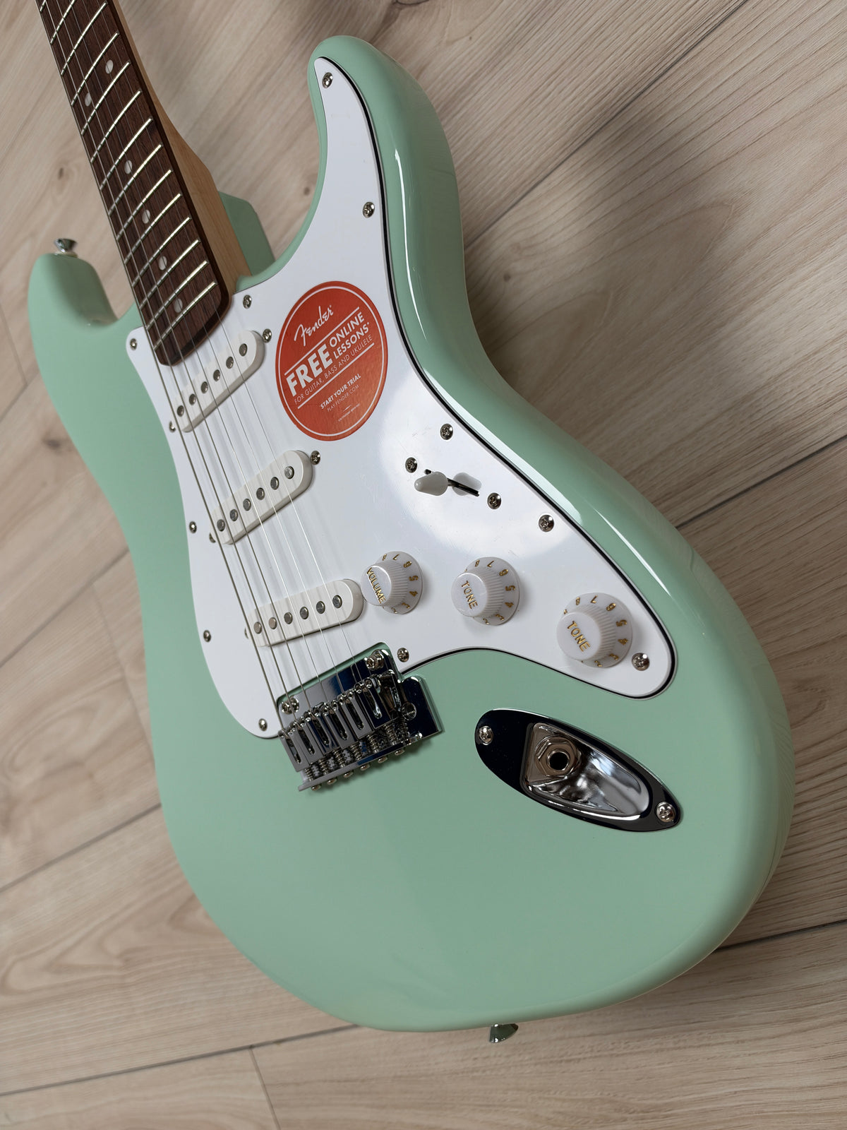 Squier FSR Affinity Series Stratocaster Electric Guitar, Surf Green - #3282