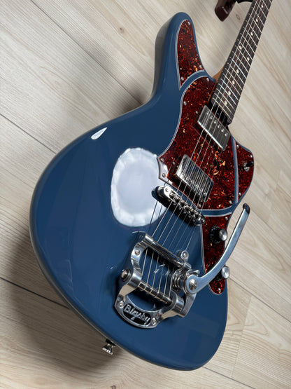 Veritas Custom Riverton Land Rover with Tortoise Pickguard, Bigsby, Matching Headstock