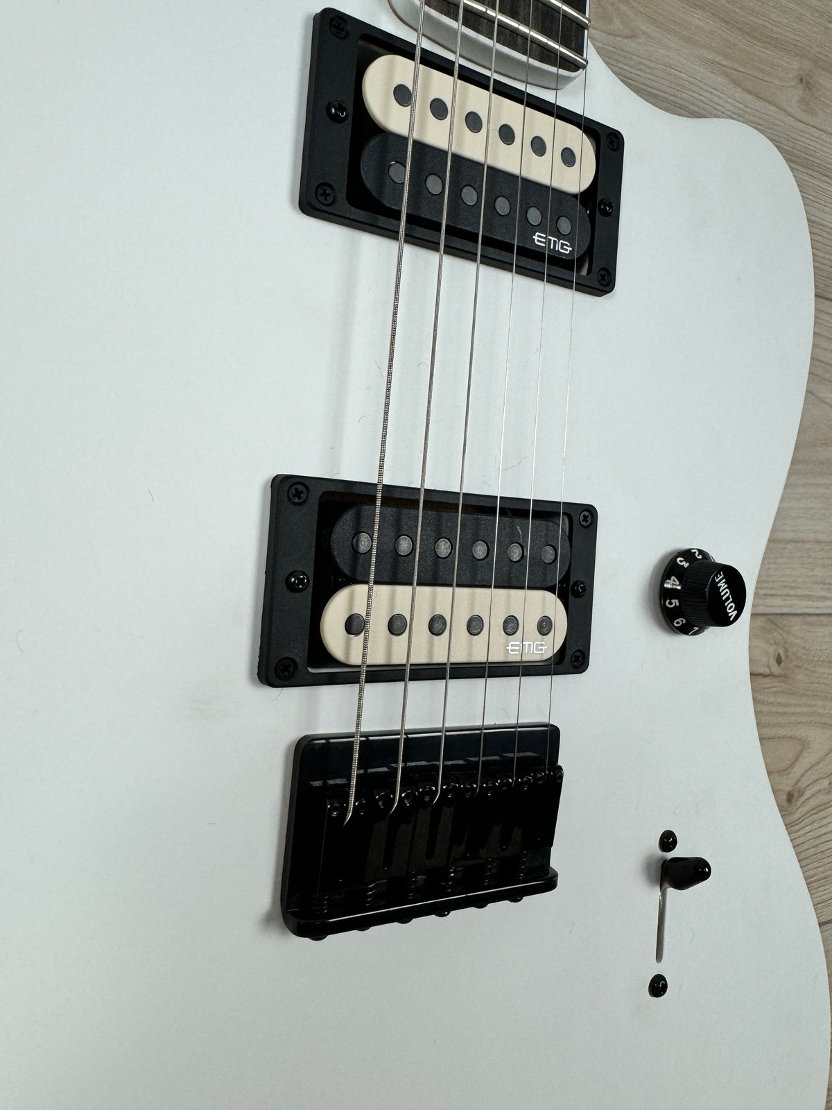 Fender Jim Root Signature Jazzmaster V4 with Ebony Fingerboard, Flat White - CBN Music Warehouse