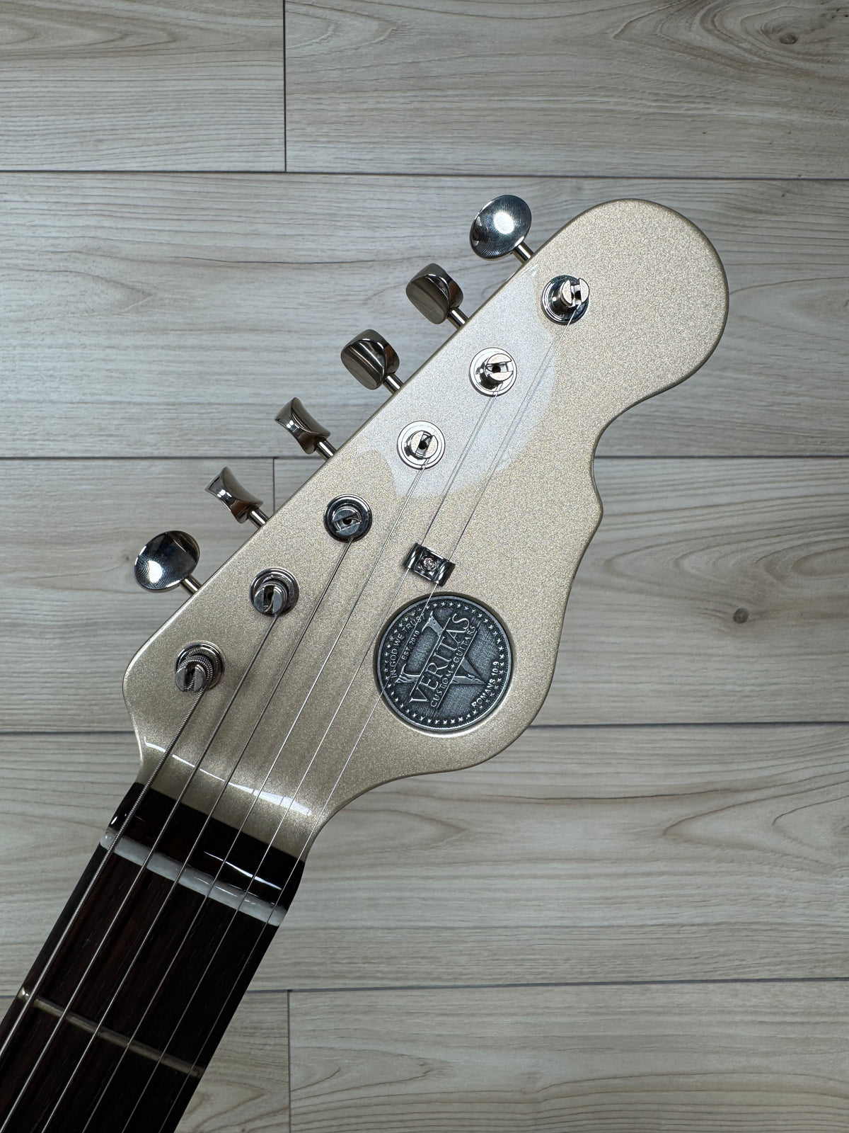 Veritas Custom Portlander Electric Guitar Shoreline Gold with Tortoise, Bigsby, Matching Headstock
