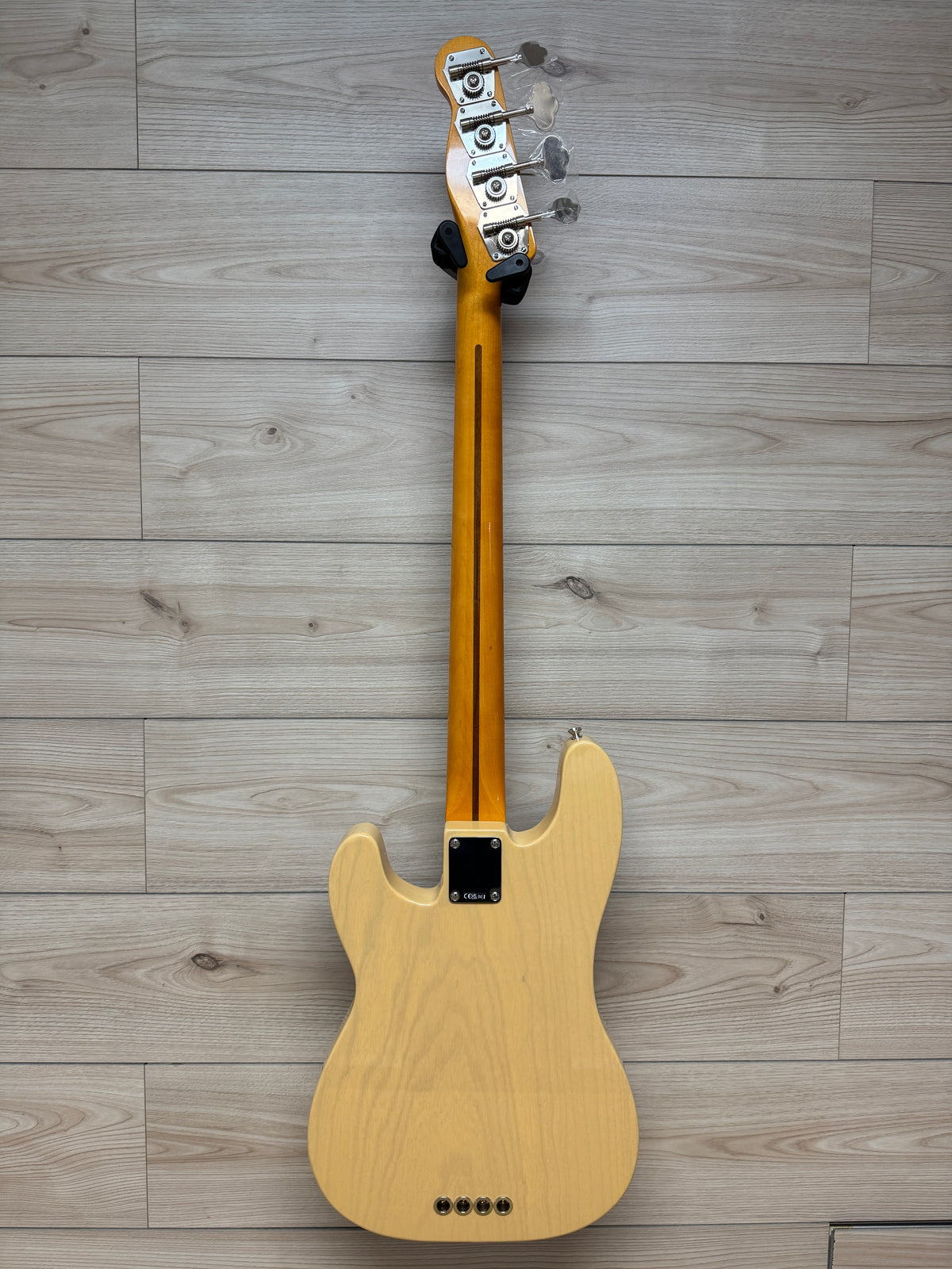 Fender 75th Anniversary American Vintage II 1951 Precision Bass, Butterscotch Blonde - CBN Music Warehouse