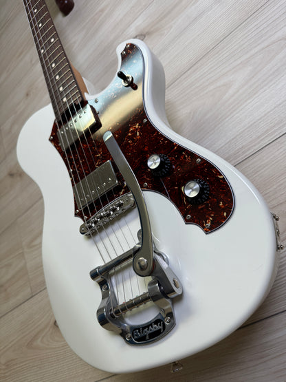 Veritas Portlander with Tortoise Pickguard, Bigsby and Matching Headstock, Olympic White