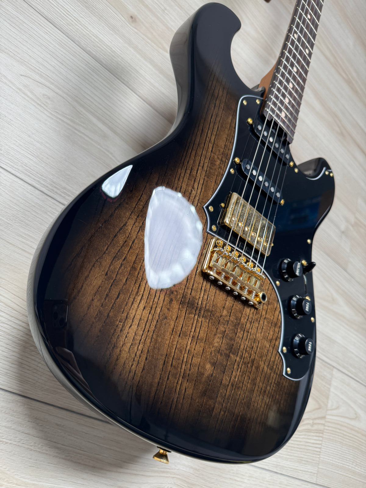 Veritas Custom Portlander Double Cut Electric Guitar, Grizzly Burst