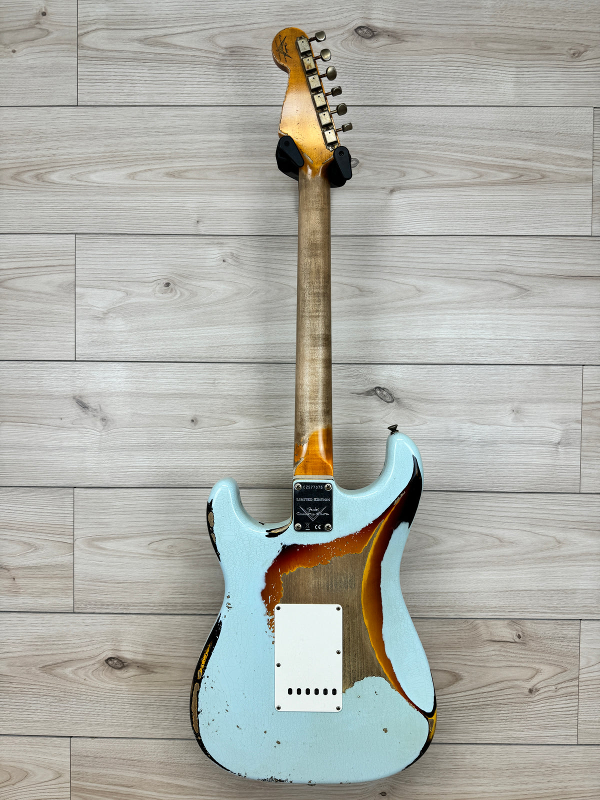 Fender Custom Shop Ltd 1961 Stratocaster Super Heavy Relic, Aged Sonic Blue over 3-Color Sunburst #7075