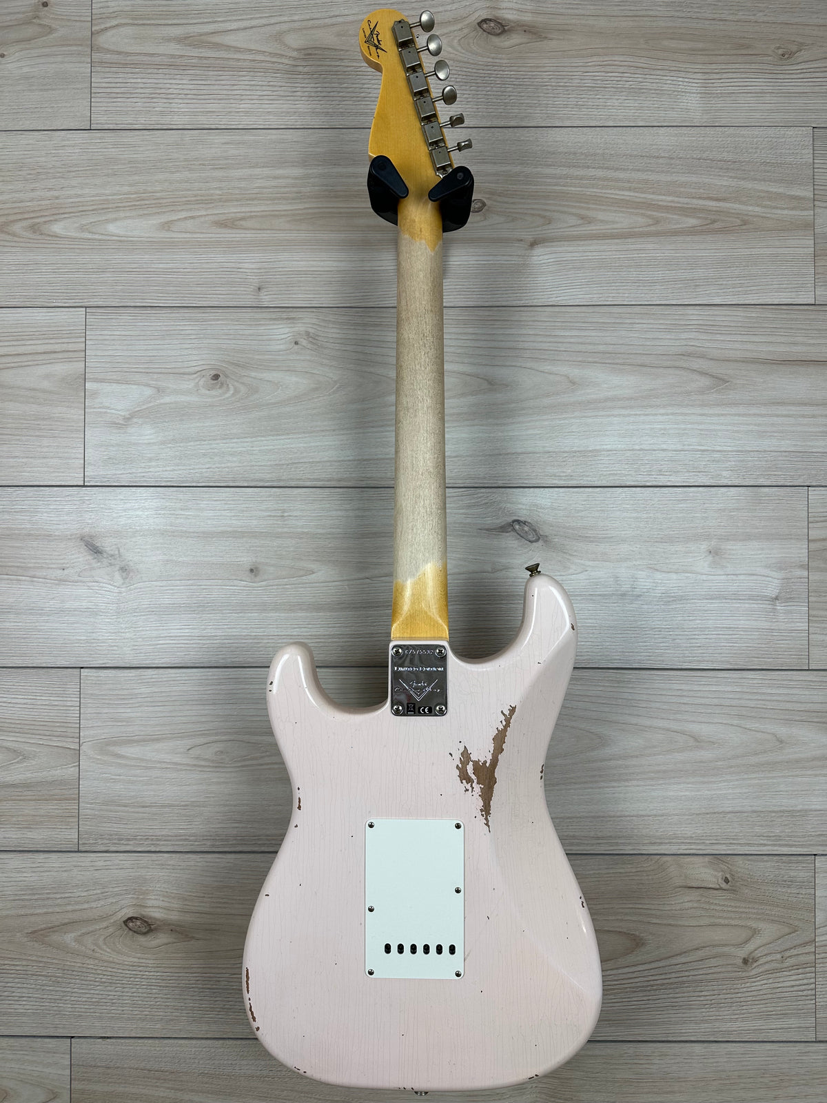 Fender Custom Shop Limited-edition 1959 Stratocaster Relic Electric Guitar - Super Faded Aged Shell Pink