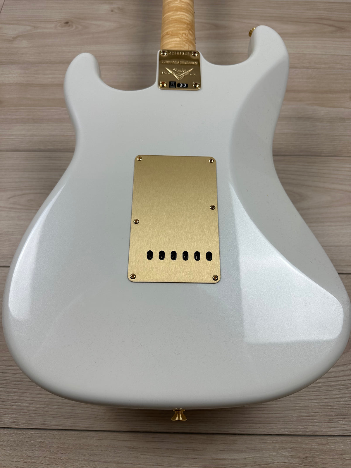 Fender Custom Shop Limited Edition 75th Anniversary Stratocaster NOS Guitar, Rosewood Fingerboard, Diamond White Pearl - CBN Music Warehouse