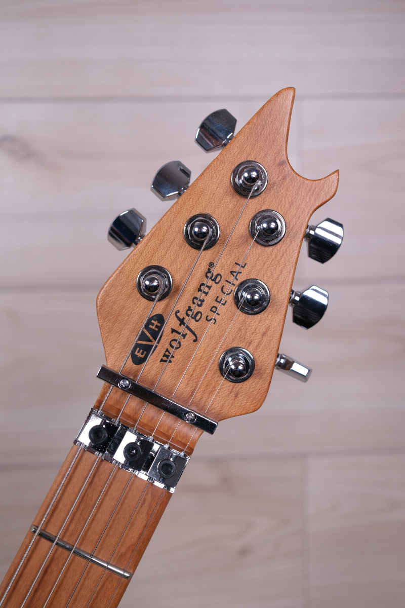 EVH Wolfgang Special QM, Baked Maple Fingerboard, Chlorine Burst