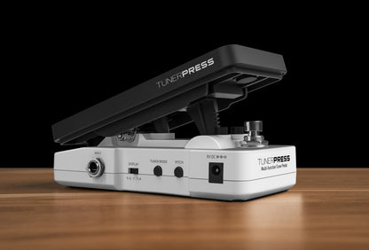 NEW! Hotone Tuner Press SP-30T Tuner, volume, expression and a buffer Guitar pedal - CBN Music Warehouse