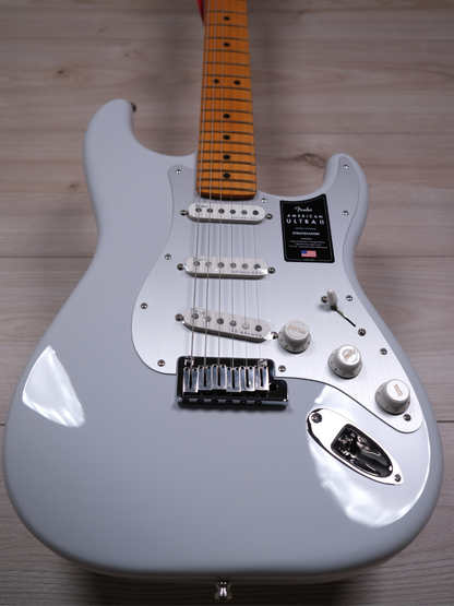 Fender American Ultra II Stratocaster Maple Fingerboard Electric Guitar, Avalanche #4427