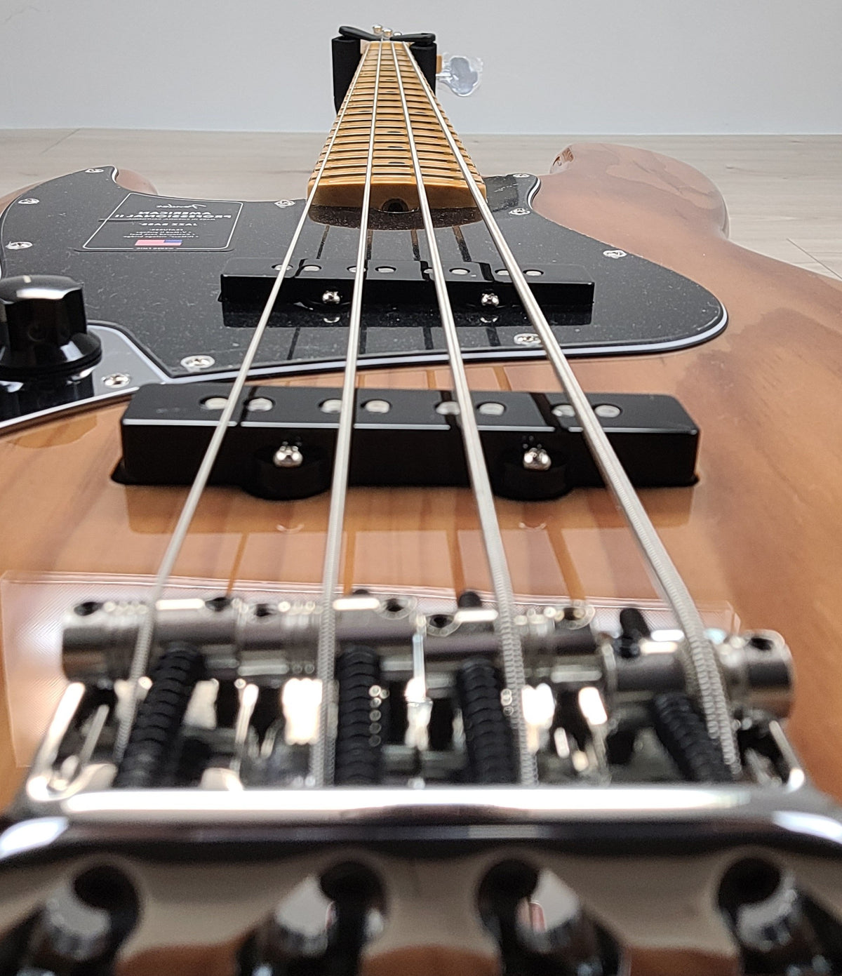 Fender American Professional II JAZZ BASS® Roasted Pine