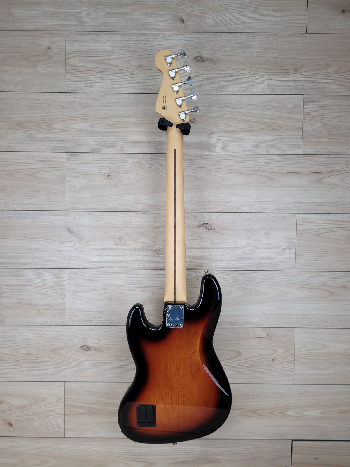 Fender DELUXE ACTIVE JAZZ BASS® V - 3-Color Sunburst - CBN Music Warehouse