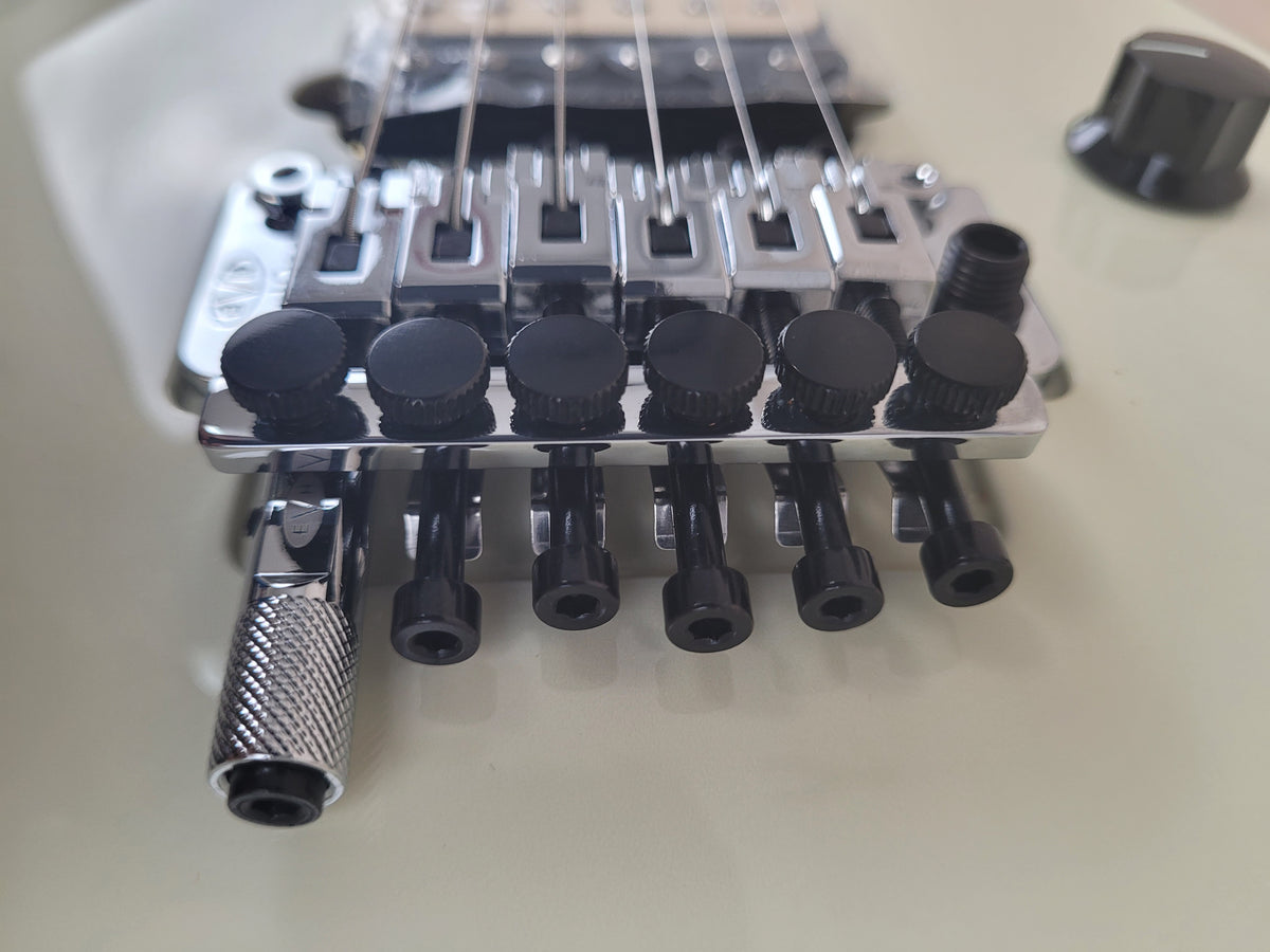 EVH Wolfgang® USA electric Guitar, Ebony Fingerboard, Ivory - CBN Music Warehouse