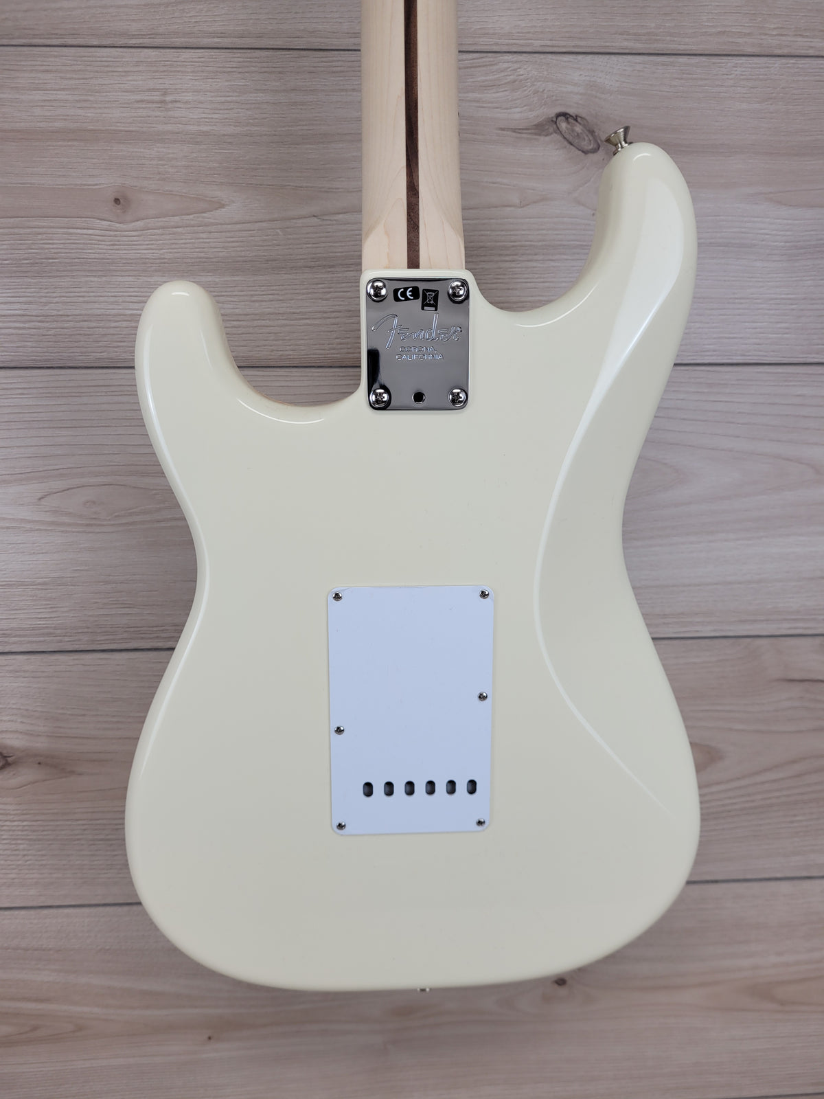 Fender Eric Clapton Stratocaster Electric Guitar - Olympic White with Maple Fingerboard - CBN Music Warehouse