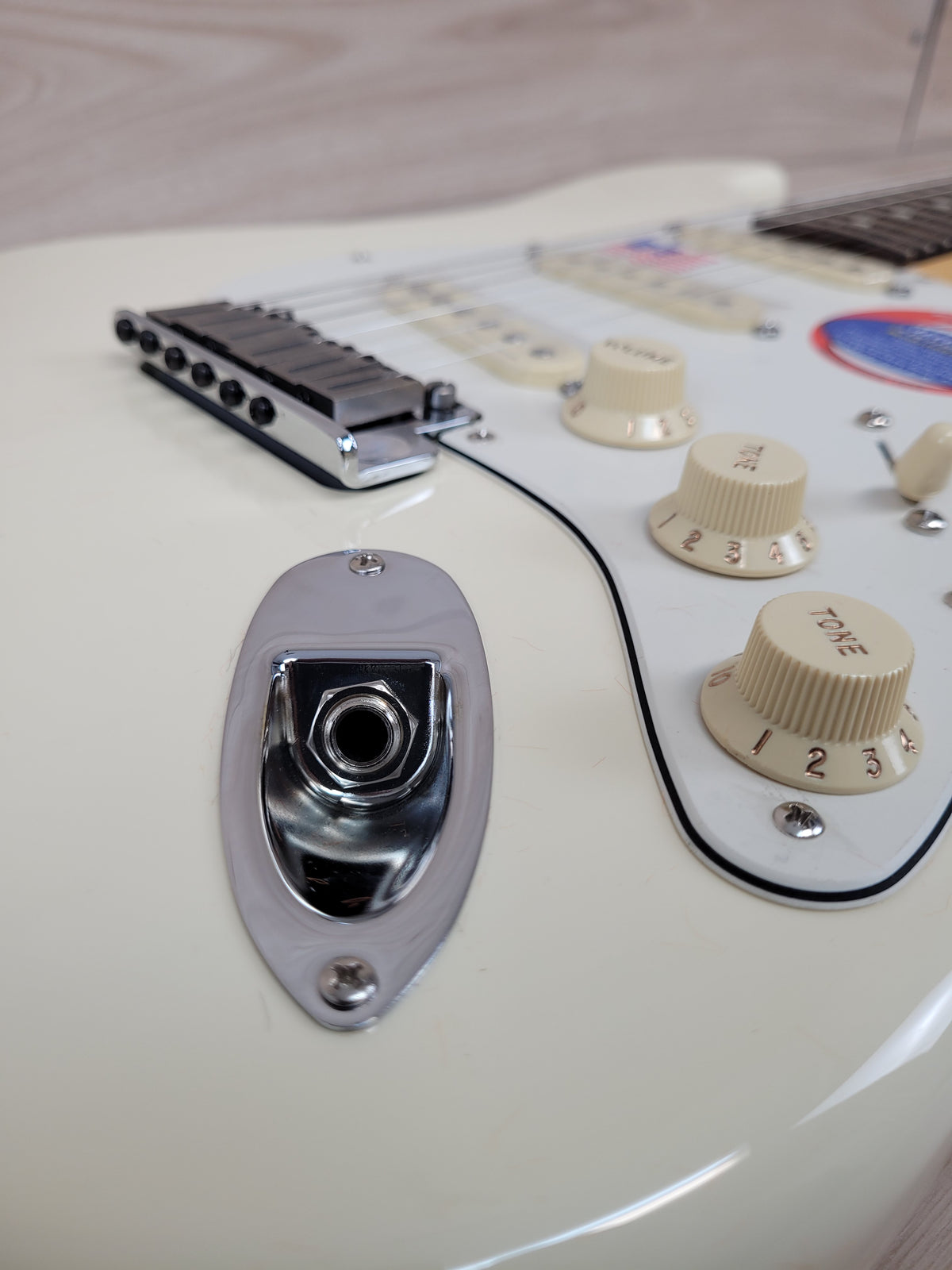 Fender Jeff Beck Signature Stratocaster Electric Guitar , Olympic White - CBN Music Warehouse