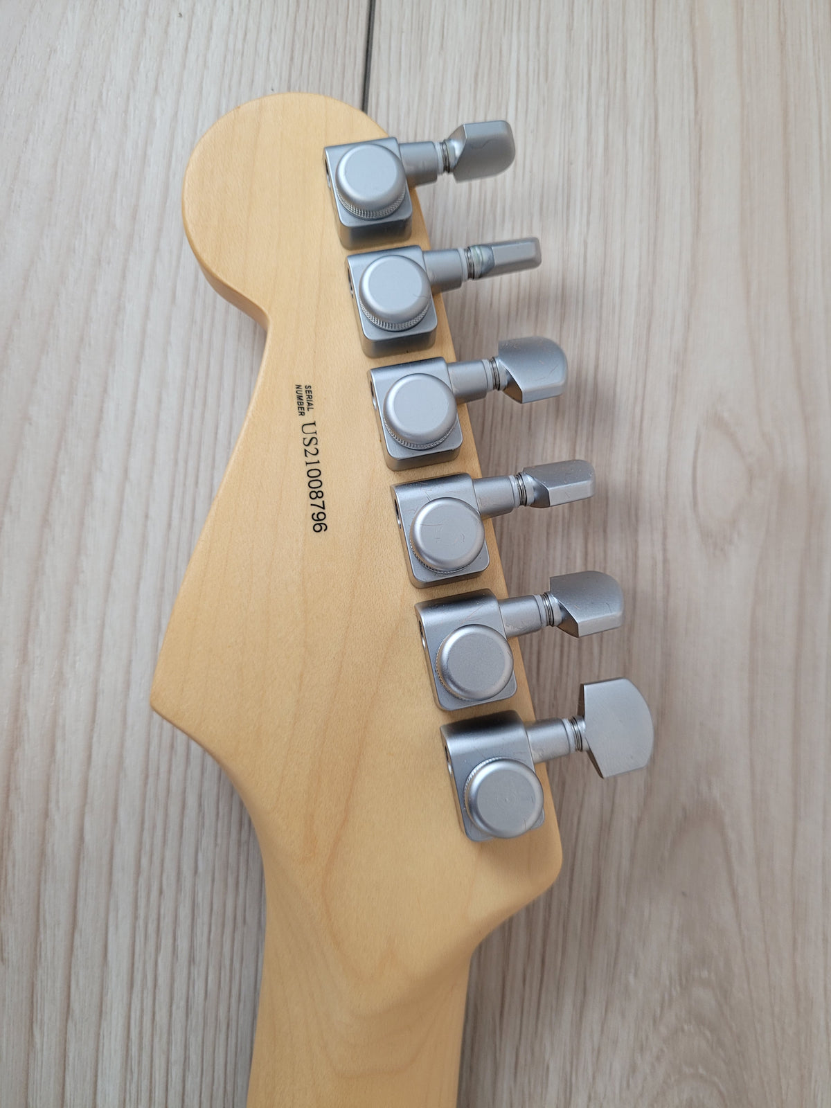 Fender Jeff Beck Signature Stratocaster Electric Guitar , Olympic White - CBN Music Warehouse
