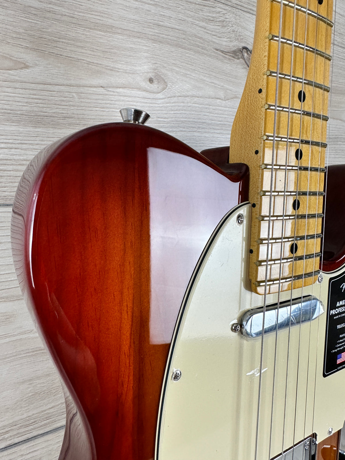 Fender American Professional II Telecaster Maple Fingerboard, Sienna Sunburst - CBN Music Warehouse