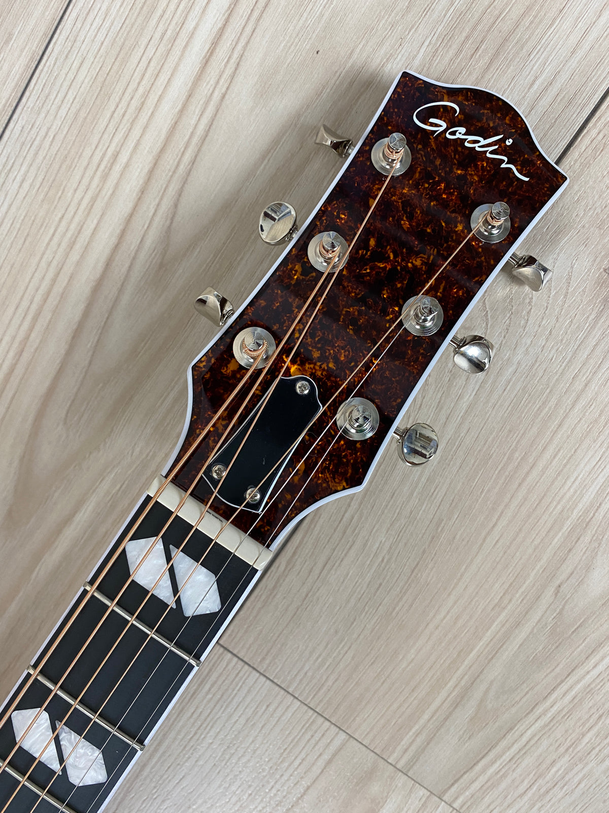 Godin Metropolis LTD Natural High Gloss Acoustic Electric Guitar - #0327
