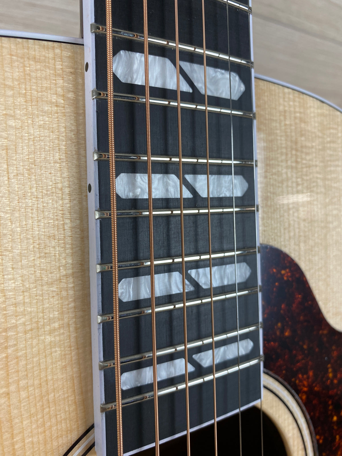 Godin Metropolis LTD Natural High Gloss Acoustic Electric Guitar - #0327