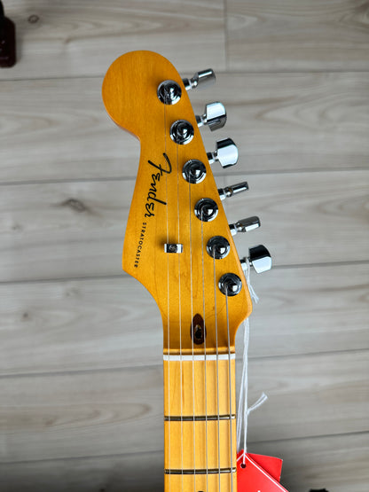 Fender American Ultra Stratocaster Left-Hand, Maple Fingerboard, Cobra Blue