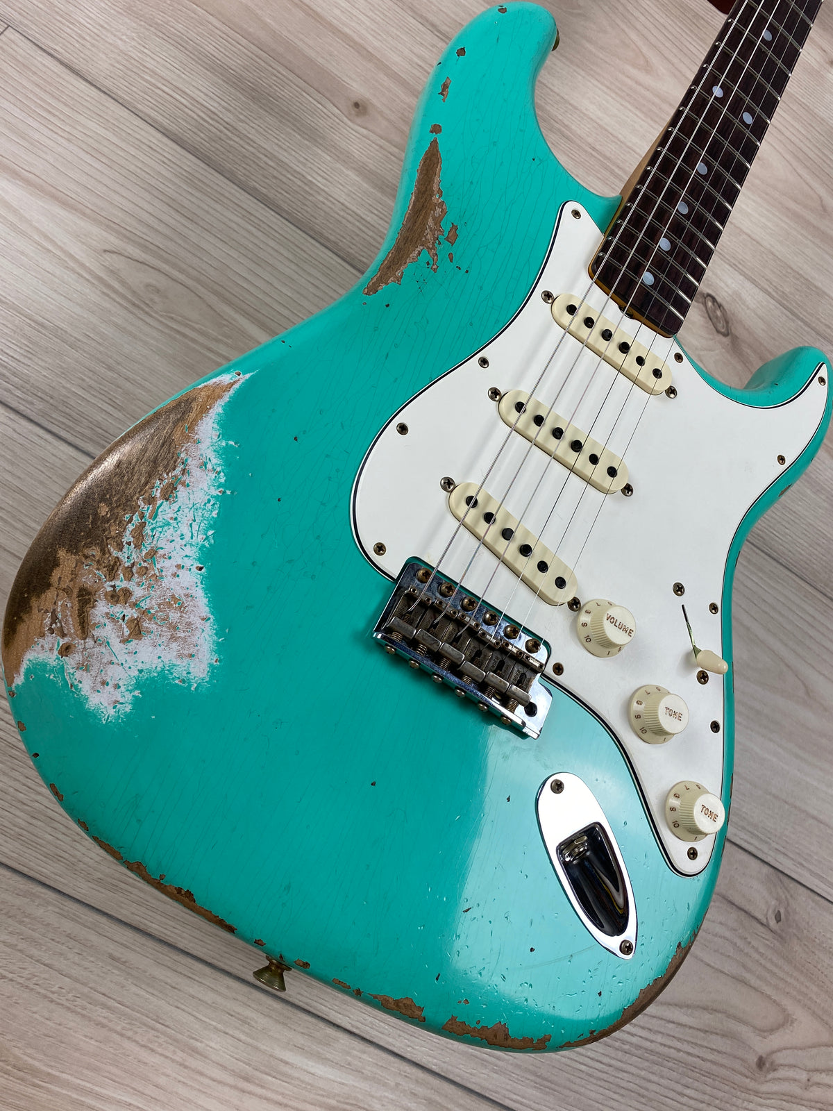 Fender Custom Shop 1967 Stratocaster Heavy Relic Aged, Sea Foam Green - CBN Music Warehouse