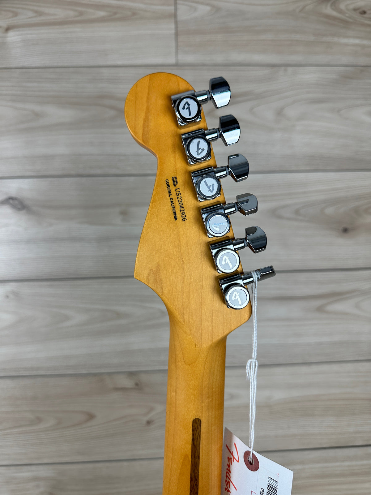 Fender American Ultra Stratocaster HSS, Maple Fingerboard, Texas Tea - CBN Music Warehouse