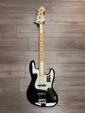 Fender Player Jazz Bass maple fingerboard - Black - CBN Music Warehouse