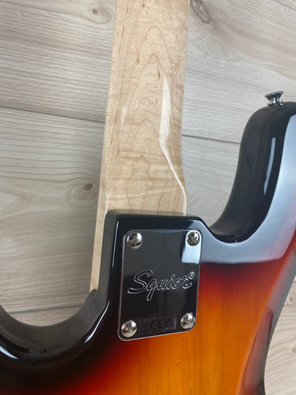 Squier Paranormal Jazz Bass '54 - 3-Color Sunburst with Tortoiseshell Pickguard