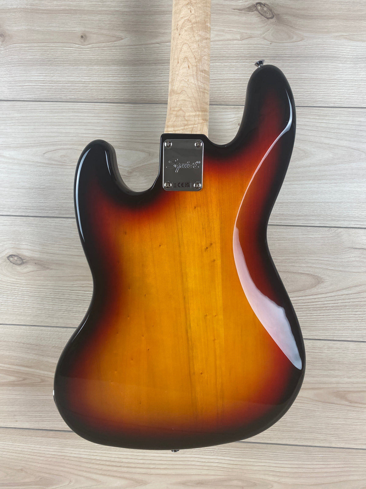 Squier Paranormal Jazz Bass '54 - 3-Color Sunburst with Tortoiseshell Pickguard