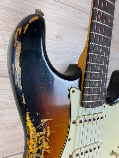 Fender Custom Shop '61 Stratocaster Heavy Relic Electric Guitar Super Faded Aged 3-Color Sunburst - CBN Music Warehouse