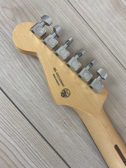 Fender Player Stratocaster Plus Top - Tobacco Sunburst with Pau Ferro Fingerboard