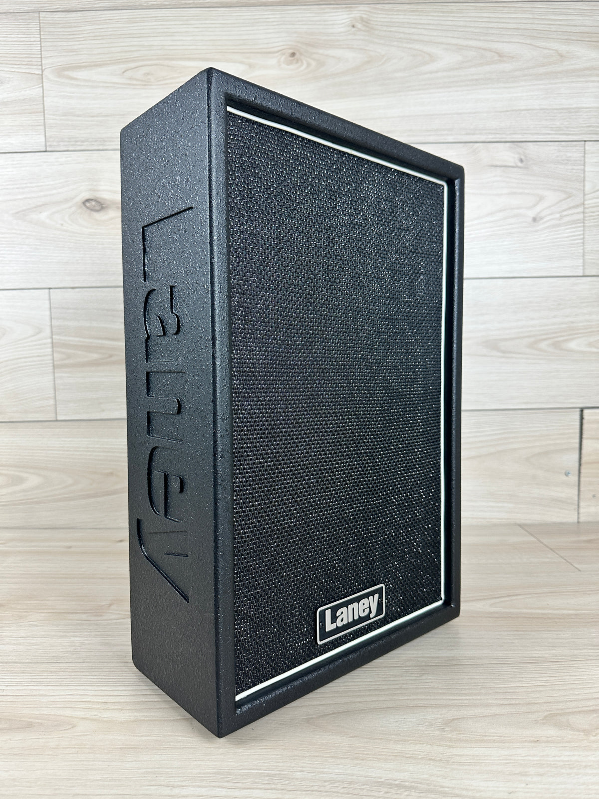 Laney IRT-X 200W RMS Powered Expansion Guitar Cabinet - CBN Music Warehouse